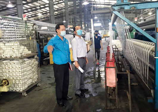 Động viên công nhân bị tai nạn lao động