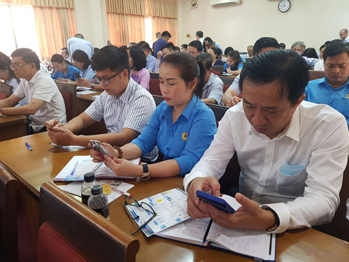 Hướng dẫn sử dụng ứng dụng VssID - BHXH số cho 100 cán bộ Công đoàn