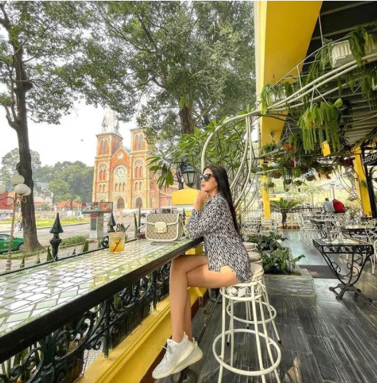 Bất ngờ với sự lột x&aacute;c của hoa hậu Đỗ Thị H&agrave; - Ảnh 4.