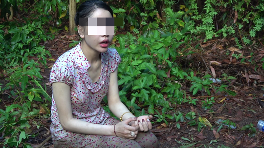 CLIP: Bắt giữ nhiều hot girl đi &ocirc;t&ocirc; sang trọng từ TP HCM về Tiền Giang đ&aacute;nh bạc - Ảnh 7.
