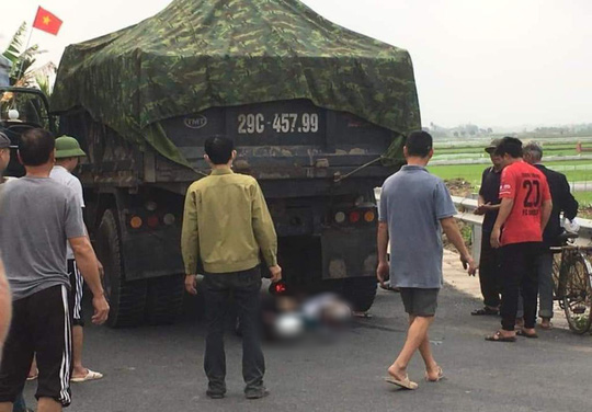 Chở nữ sinh lớp 8 đi đo k&iacute;nh mắt bị tai nạn, tr&ograve; tử vong, c&ocirc; gi&aacute;o nguy kịch - Ảnh 1.
