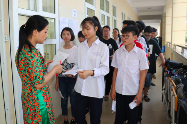 Thủ tướng yêu cầu sửa đổi vướng mắc về chứng chỉ thăng hạng giáo viên