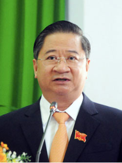 &Ocirc;ng-Trần-Việt-Trường