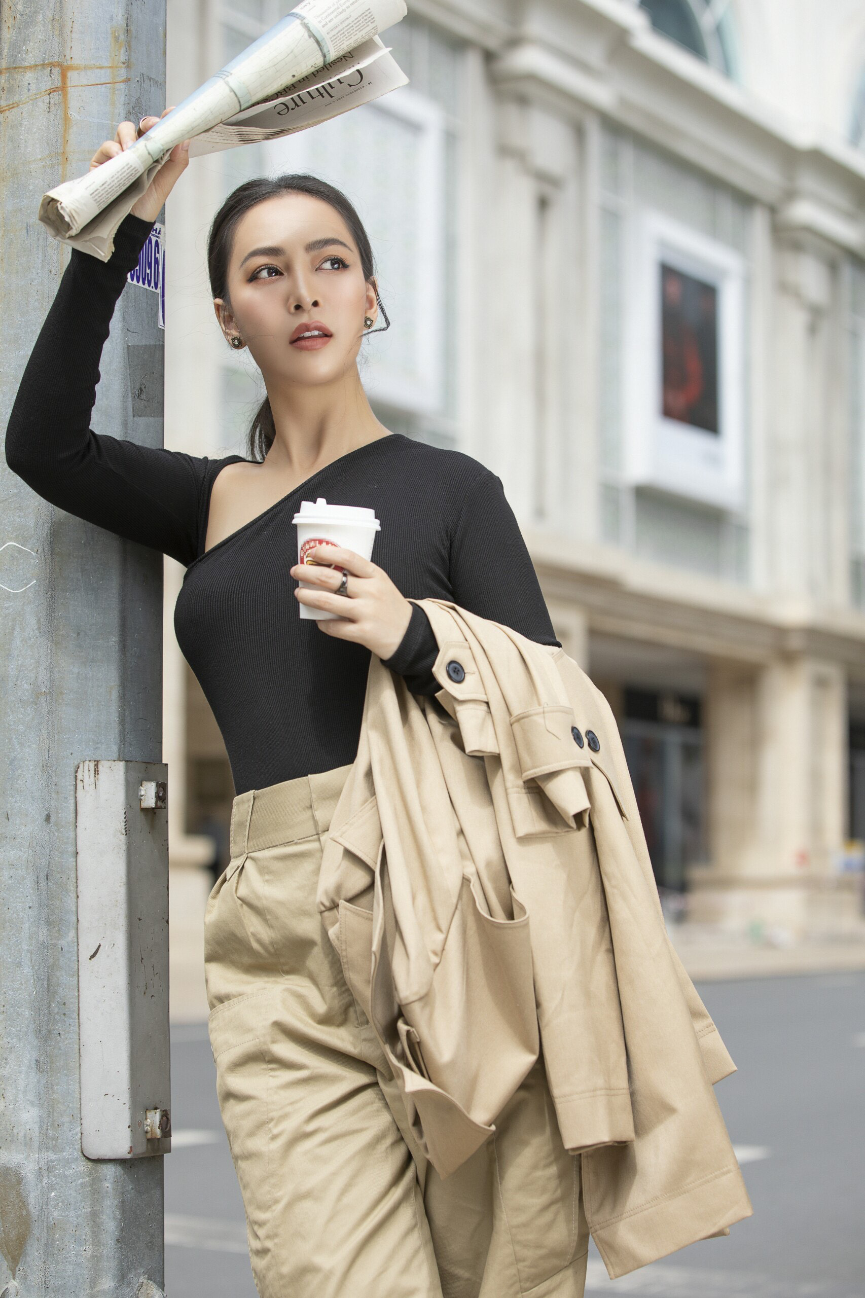 Hoa hậu Bolero Mỹ Ngọc khoe nhẫn cầu hôn, dân mạng chúc mừng hạnh phúc - Ảnh 3.