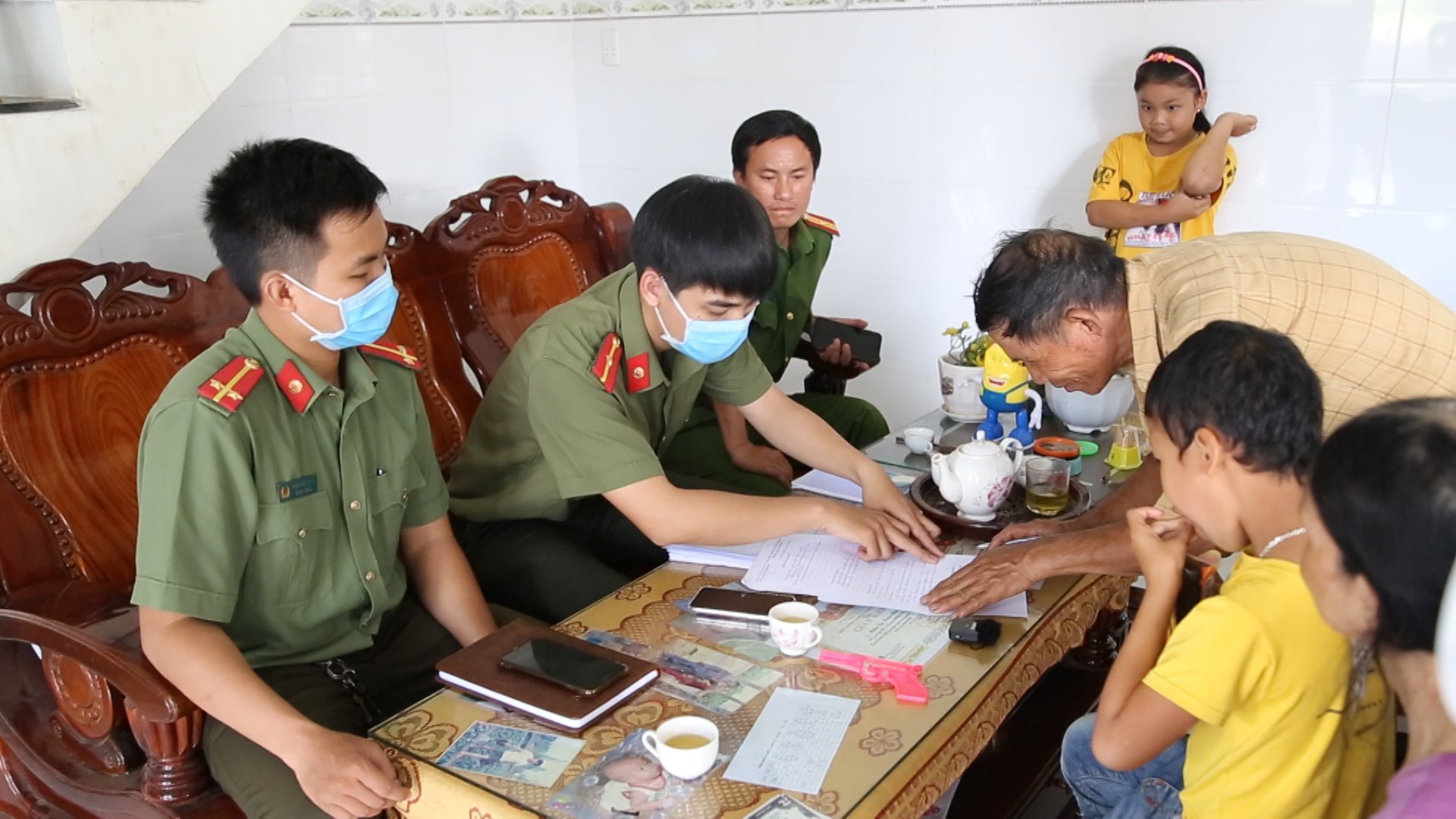NÓNG: Sự thật "thần y" Võ Hoàng Yên chữa bệnh ở Quảng Ngãi
