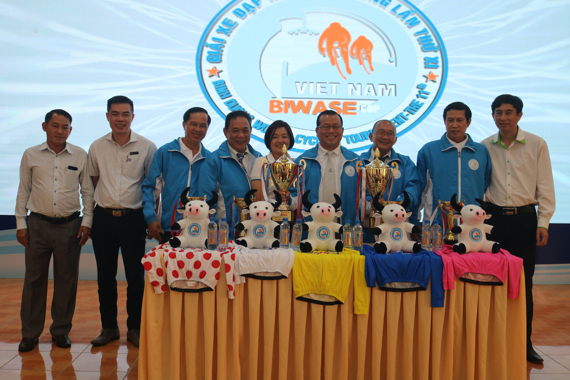Giải xe đạp nữ Bình Dương – cup BIWASE 2021 có chặng đua dài kỷ lục