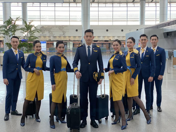 Vé máy bay rẻ, khách đi tour trở lại
