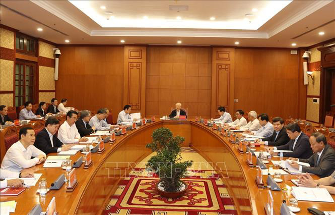 Những hình ảnh Tổng Bí thư, Chủ tịch nước chủ trì họp về một số vụ án, vụ việc - Ảnh 1.