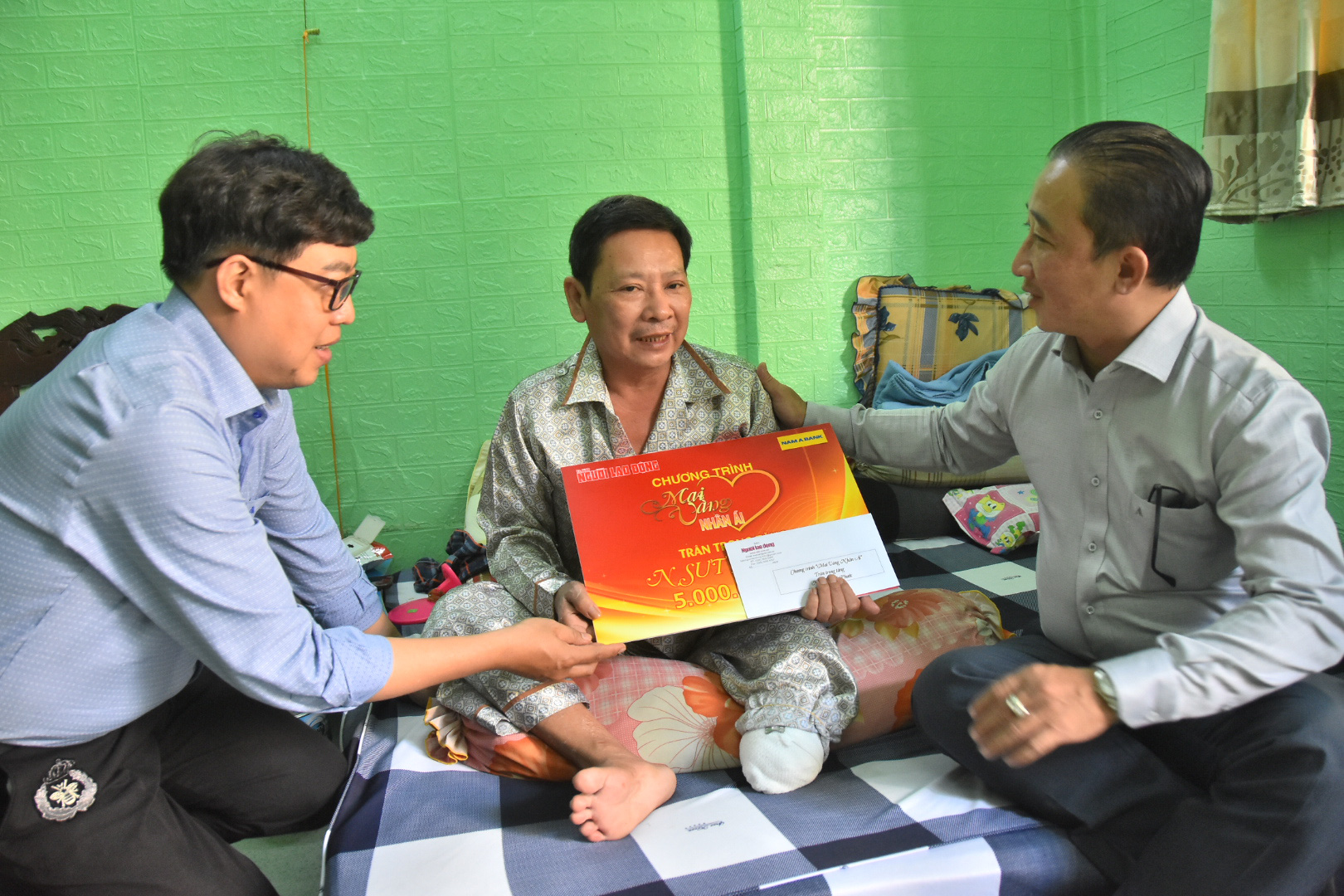Chương tr&igrave;nh Mai V&agrave;ng nh&acirc;n &aacute;i thăm NSƯT Linh Phước v&agrave; nghệ sĩ Th&aacute;i Thanh Hằng - Ảnh 2.