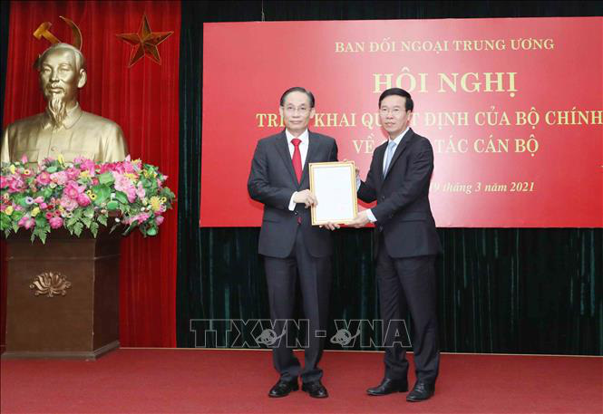 Thứ trưởng Bộ Ngoại giao l&agrave;m Trưởng Ban Đối ngoại Trung ương - Ảnh 1.