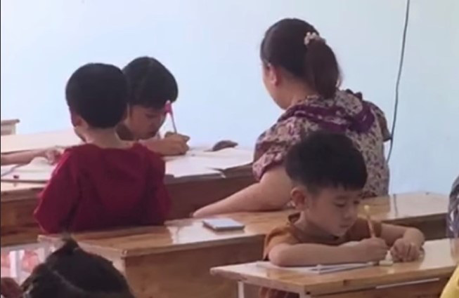 Xôn xao video cô giáo dùng thước liên tiếp đánh học sinh