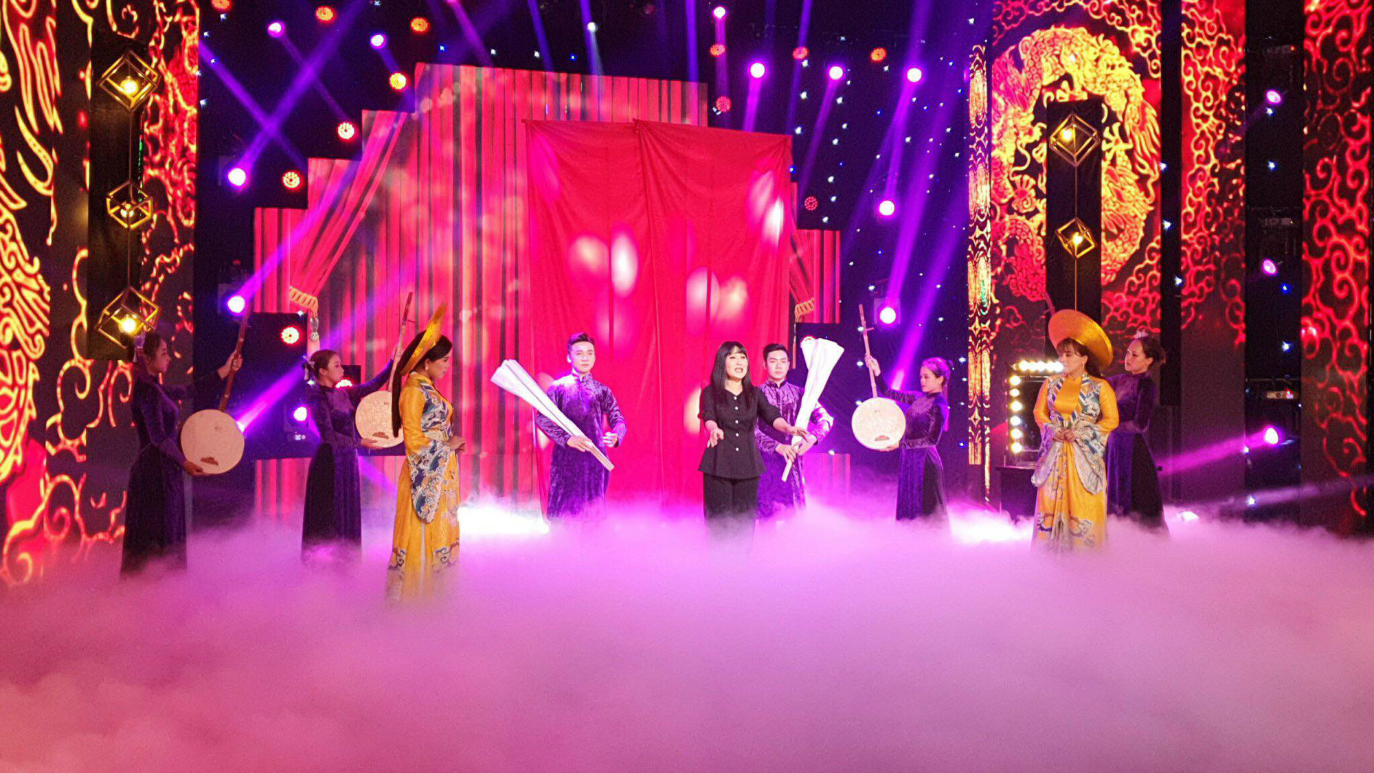 Nghệ sĩ Thanh Hằng dồn t&acirc;m tr&iacute; cho live show Youtube Thương qu&aacute; Việt Nam - Ảnh 4.
