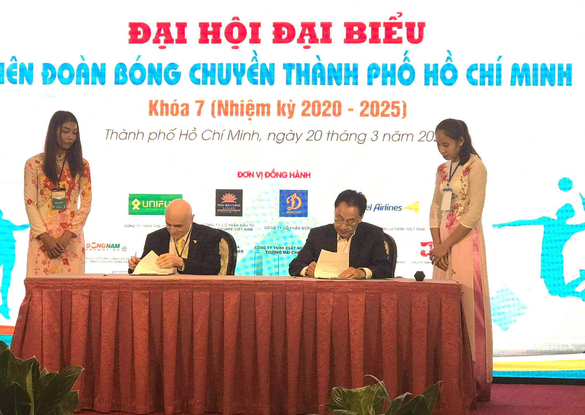 Cựu tư lệnh ngành du lịch đắc cử chủ tịch Liên đoàn bóng chuyền