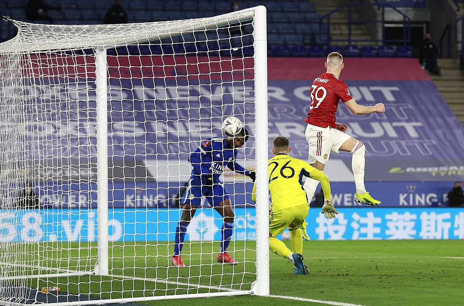 Tứ kết FA Cup: Công cùn thủ kém, Man United thua tan tác Leicester - Ảnh 7.