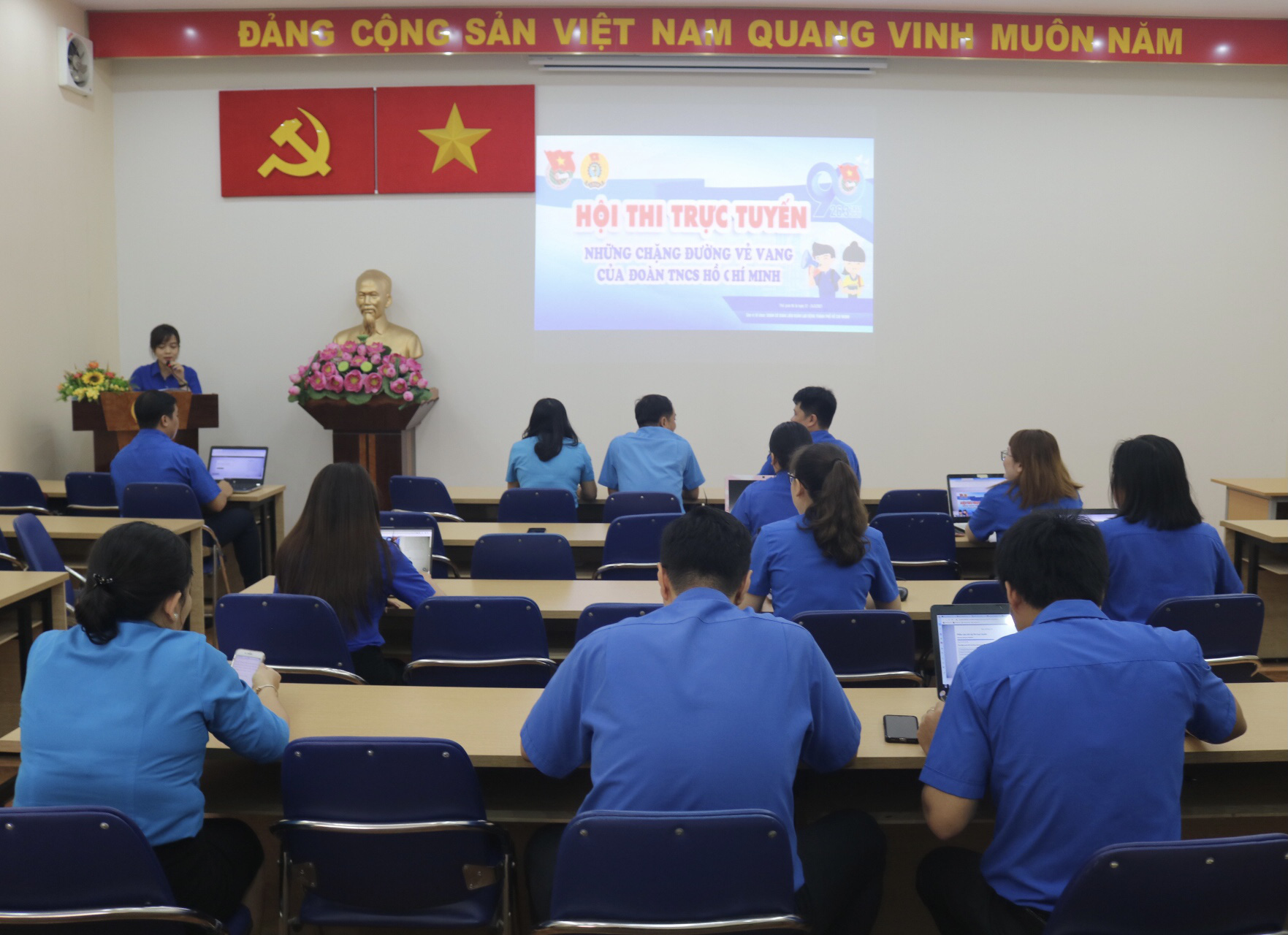 S&ocirc;i nổi hội thi trực tuyến &ldquo;Những chặn đường vẻ vang của Đo&agrave;n&rdquo; - Ảnh 2.