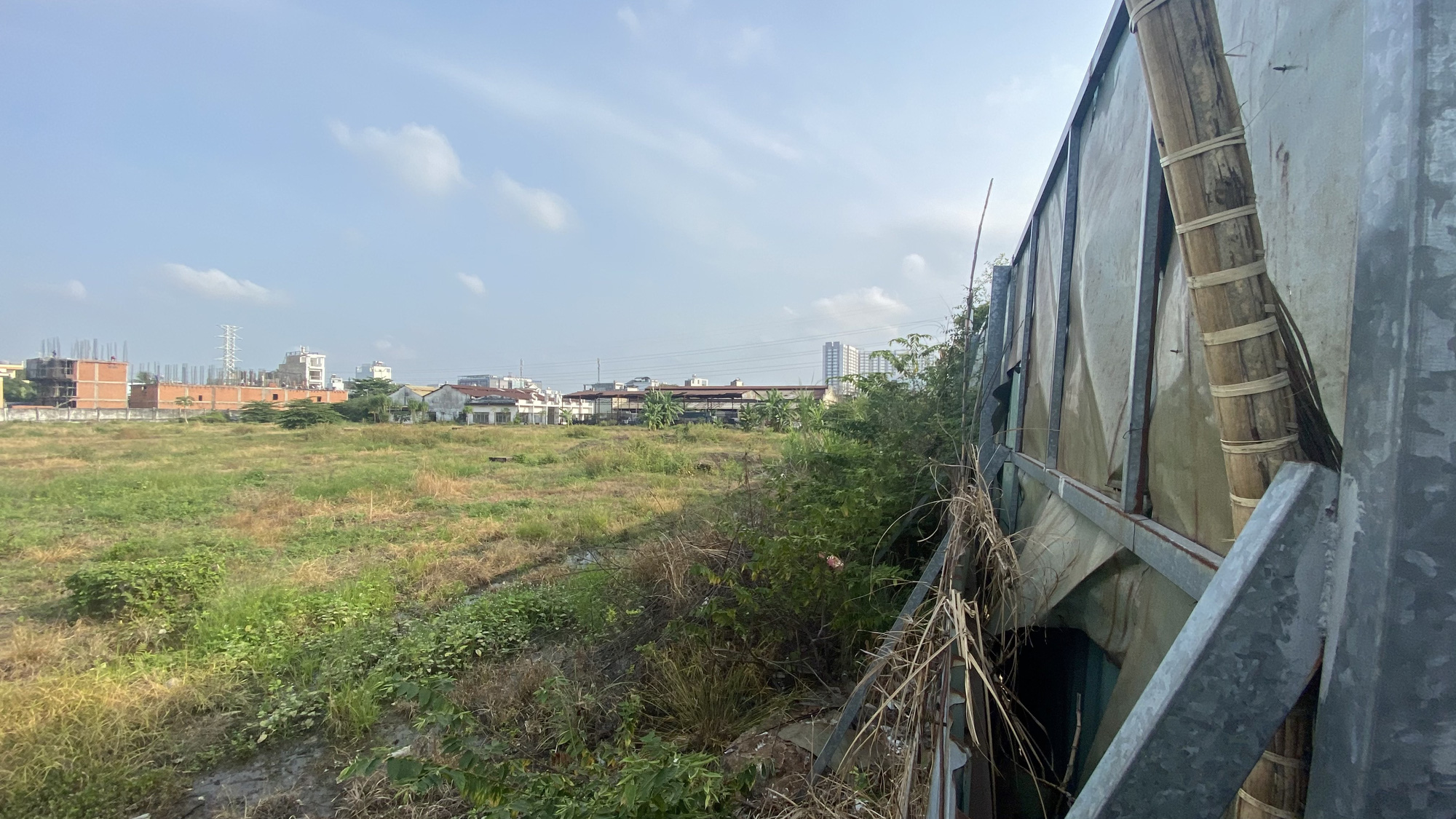 QUẢN CHẶT NHÀ, ĐẤT CÔNG (*) Tổng rà soát, cương quyết thu hồi