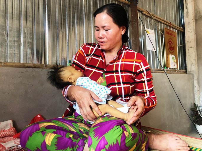 Nh&oacute;i l&ograve;ng nước mắt người mẹ ở Bệnh viện Nhi Đồng 1 - Ảnh 4.