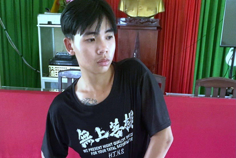 Trên đường tẩu thoát, 1 trong 2 kẻ cướp lọt xuống kênh tử vong