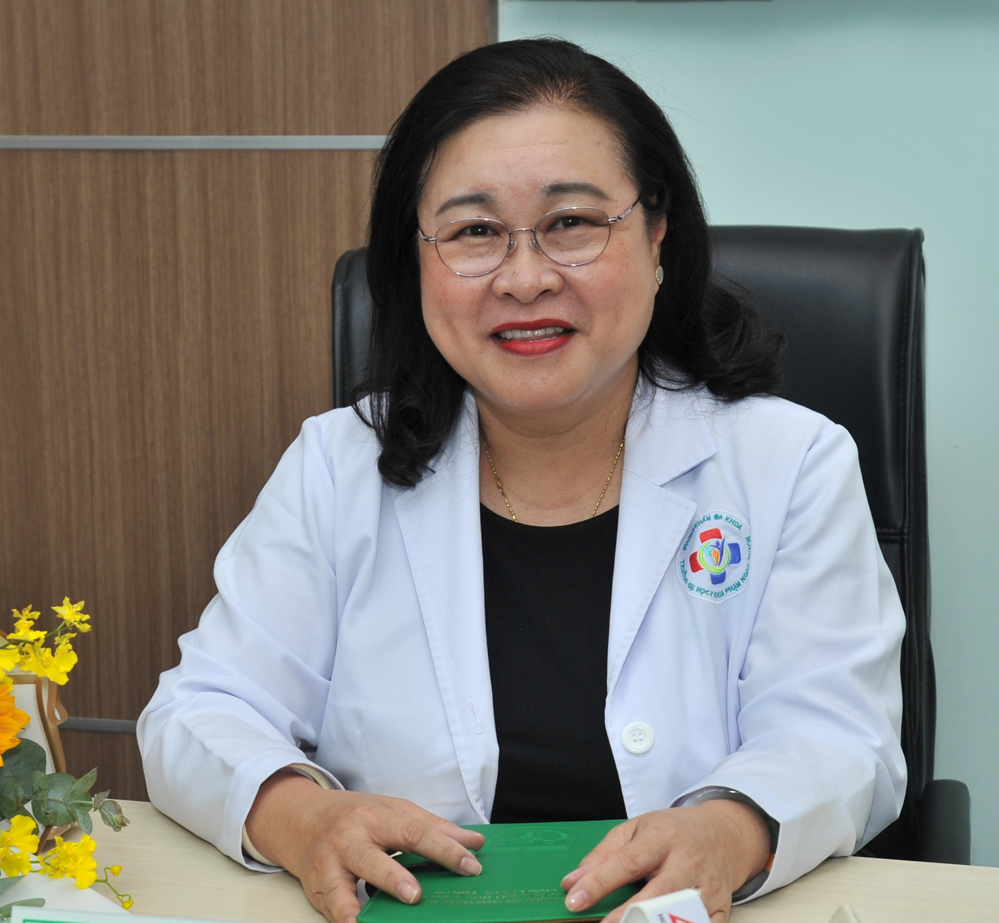 Trường ĐH Y Khoa Phạm Ngọc Thạch đạt giải thành tựu y khoa nổi bật Việt Nam - Ảnh 2.