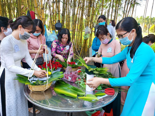 N&acirc;ng cao đời sống tinh thần cho nữ CNVC-LĐ - Ảnh 1.
