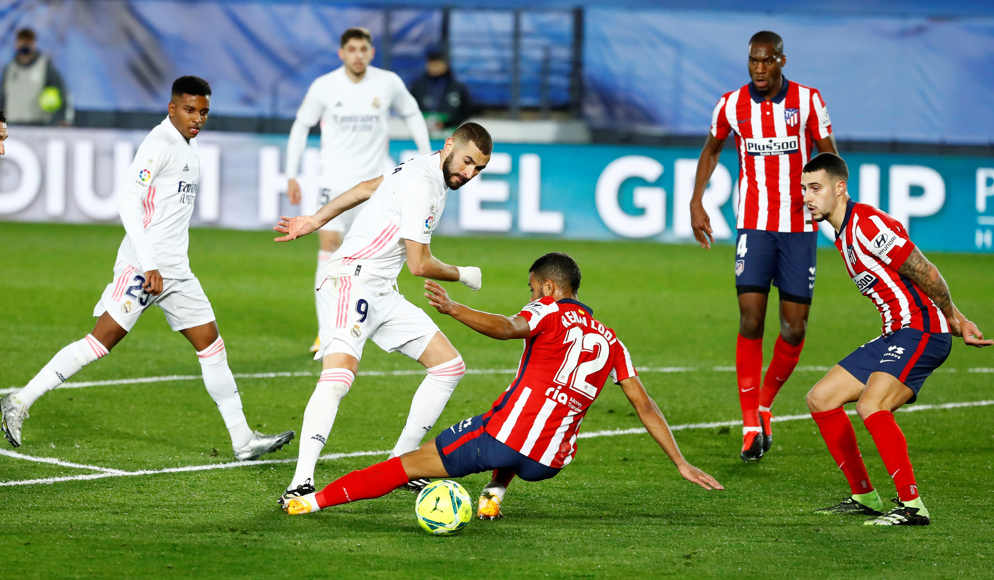 N&oacute;ng derby Madrid, chờ m&agrave;n đại chiến hai số 9 - Ảnh 5.