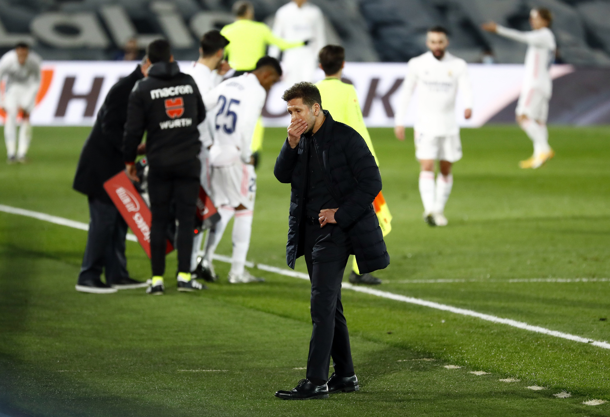 N&oacute;ng derby Madrid, chờ m&agrave;n đại chiến hai số 9 - Ảnh 6.
