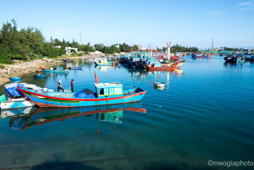Tháng 3, giong thuyền ra đảo Lý Sơn