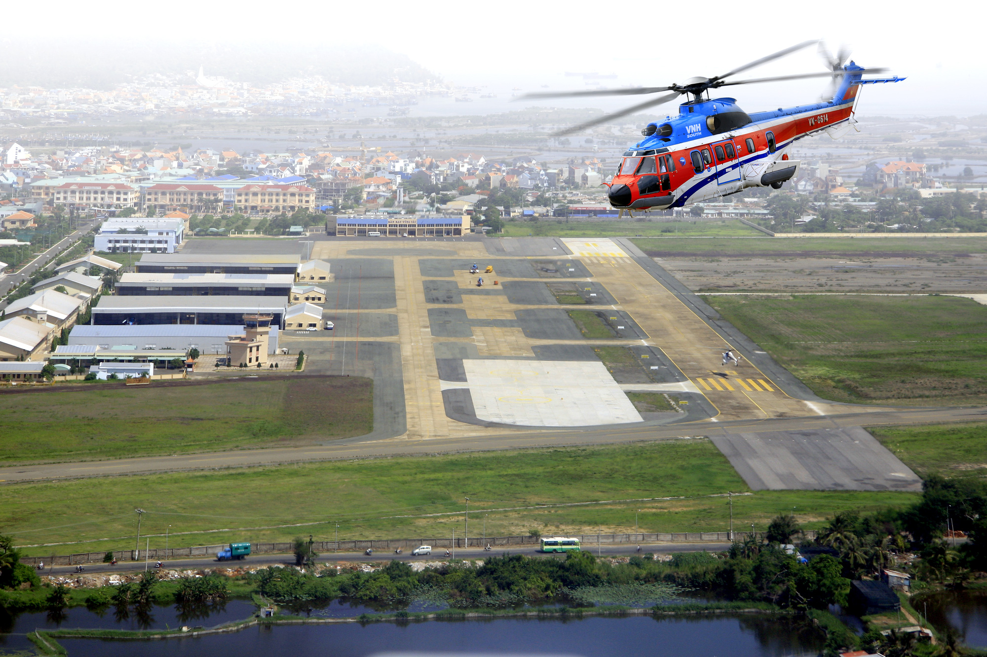 Tranh luận việc không có hệ thống sân bay chuyên dùng trong quy hoạch sân bay