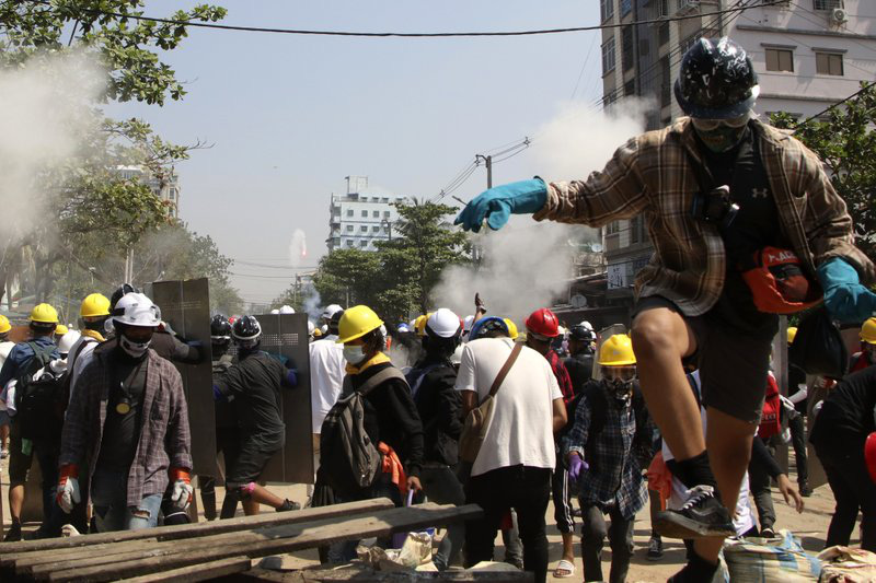 2 người biểu tình thiệt mạng, Úc thúc giục an ninh Myanmar kiềm chế