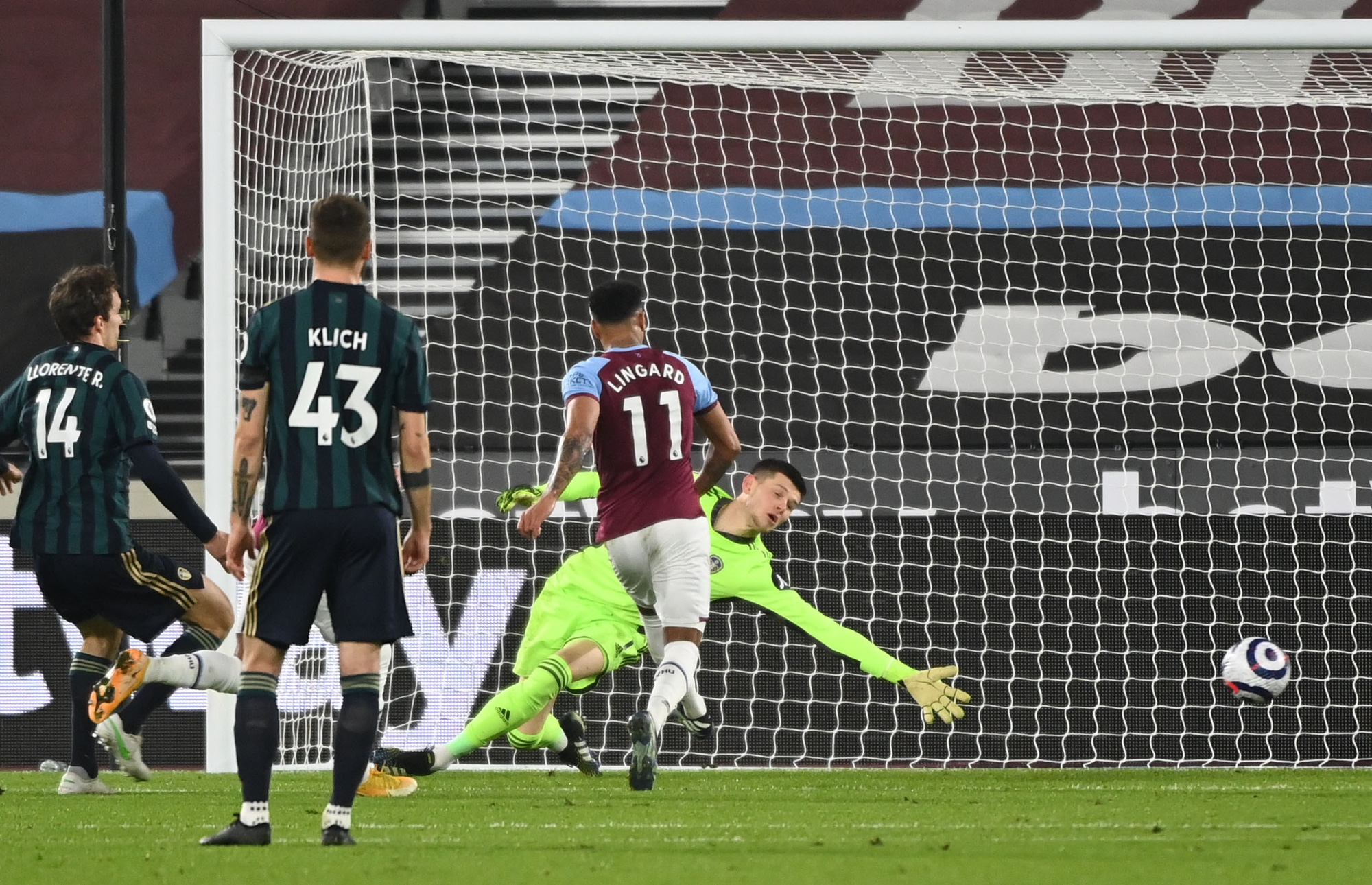 Cựu sao Man United tỏa sáng, West Ham cảnh báo tham vọng Chelsea - Ảnh 2.