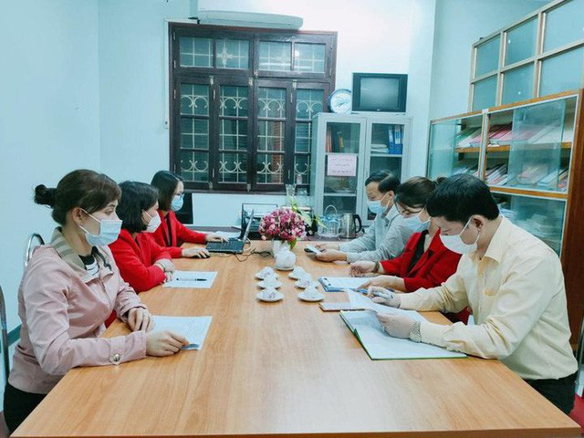 Bảo vệ và người nhà bệnh nhân hỗn chiến vì nhắc đeo khẩu trang - Ảnh 1.