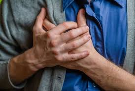 Hết Covid-19 vẫn tức ngực, leo cầu thang mệt... có phải bị di chứng?
