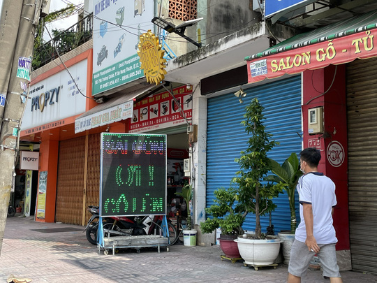 Những h&igrave;nh ảnh lạ m&agrave; rất quen ng&agrave;y đầu ti&ecirc;n TP HCM mở cửa - Ảnh 32.