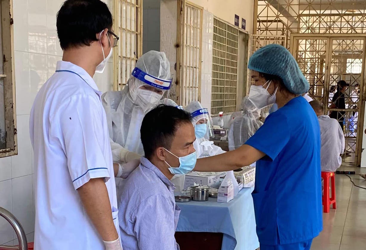 Gia tăng rối loạn trầm cảm, lo &acirc;u, căng thẳng... do đại dịch Covid-19 - Ảnh 1.