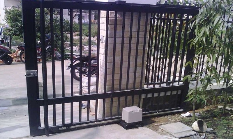 Mẫu cửa cổng sắt lùa đẹp, phổ biến hiện nay - Ảnh 2. Mẫu cửa cổng sắt lùa đẹp, phổ biến hiện nay - Ảnh 2.