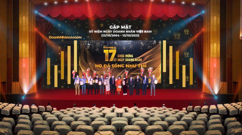 Tôn vinh 10 doanh nhân truyền cảm hứng năm 2021