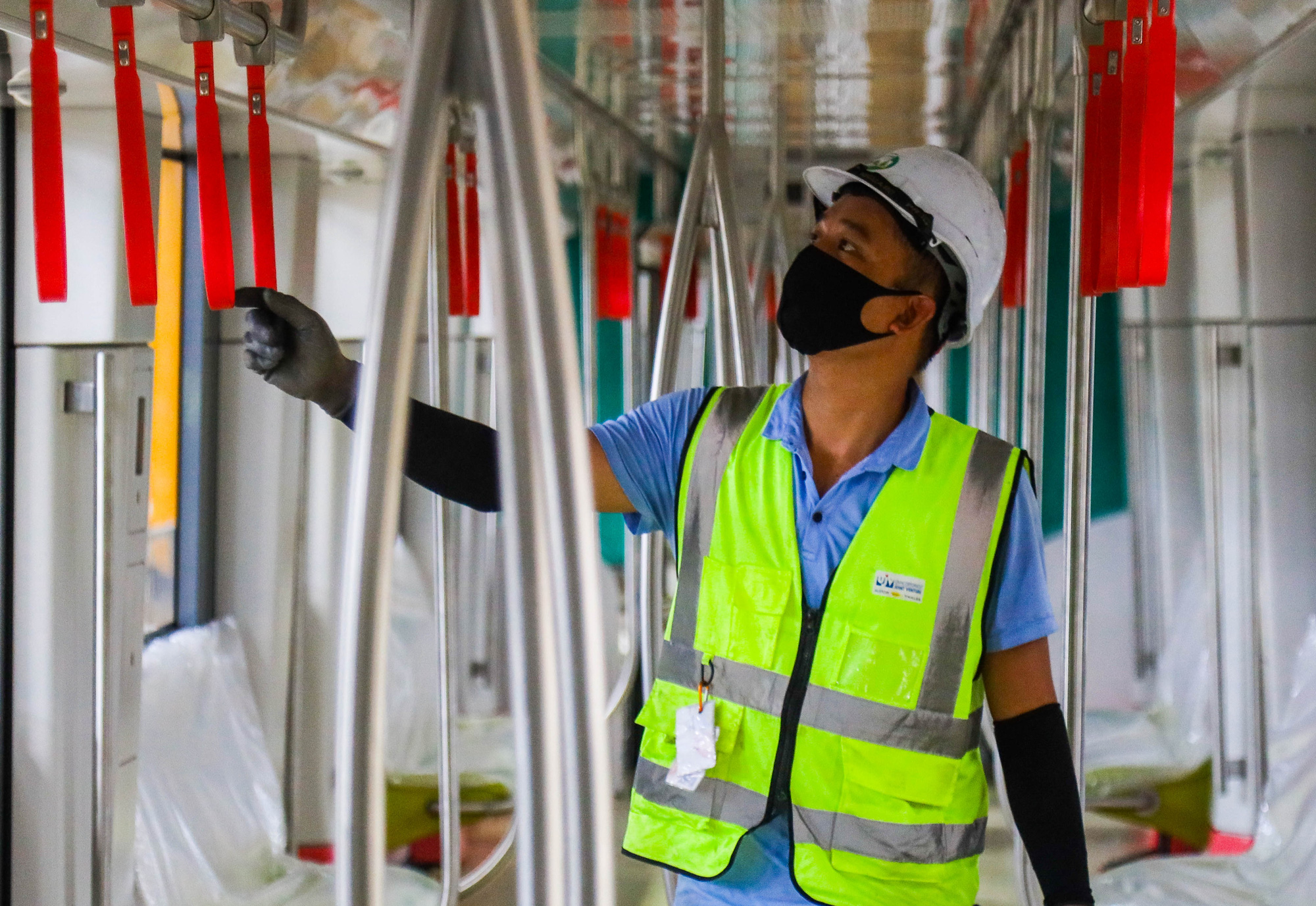 Cận cảnh 10 đo&agrave;n t&agrave;u tuyến Metro Nhổn - ga H&agrave; Nội sẵn s&agrave;ng chạy thử nghiệm - Ảnh 6.
