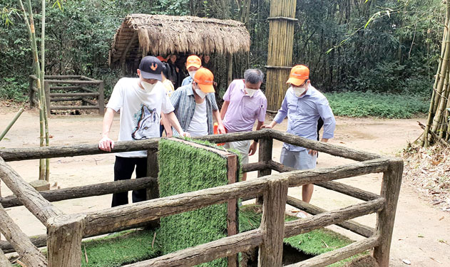 "Phá băng", phục hồi du lịch