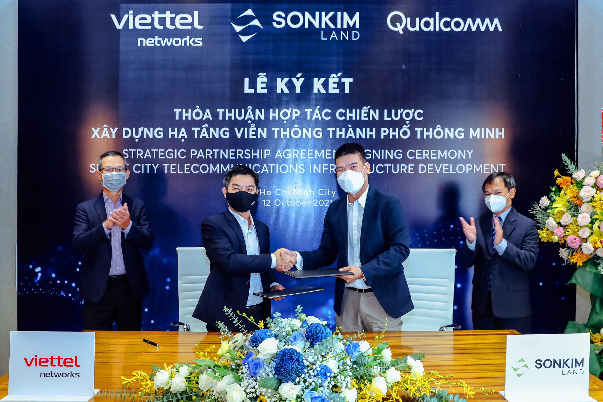 SonKim Land và Viettel Networks hợp tác triển khai hạ tầng viễn thông tại các dự án TP thông minh - Ảnh 1. SonKim Land và Viettel Networks hợp tác triển khai hạ tầng viễn thông tại các dự án TP thông minh - Ảnh 1.