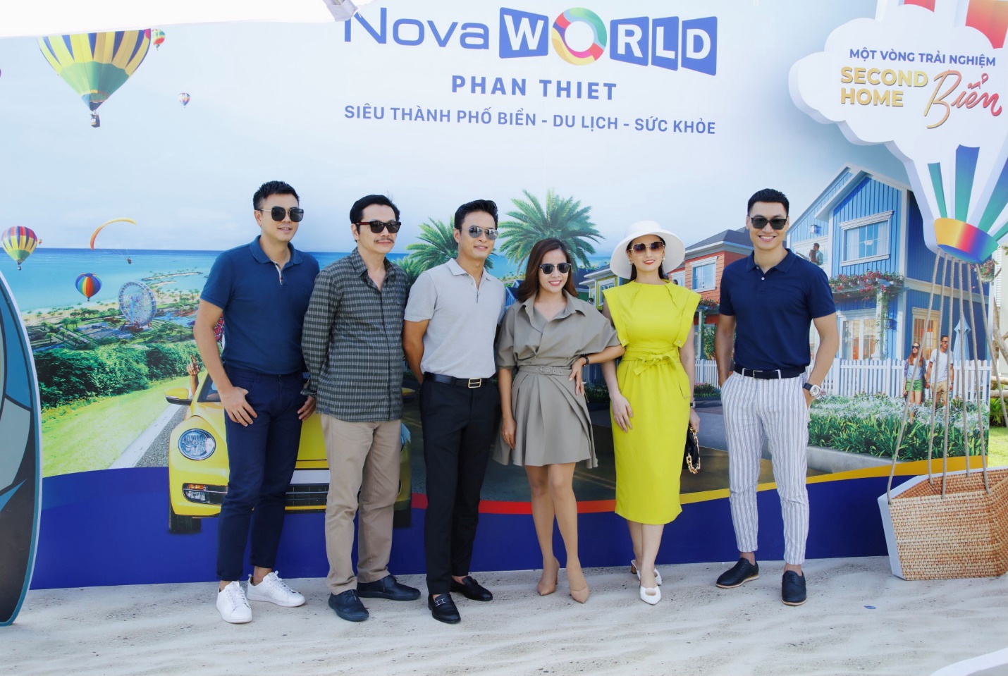 Diễn viên Tuấn Tú: “Tôi rất háo hức đi Phan Thiết sau dịch” - Ảnh 2. Diễn viên Tuấn Tú: “Tôi rất háo hức đi Phan Thiết sau dịch” - Ảnh 2.