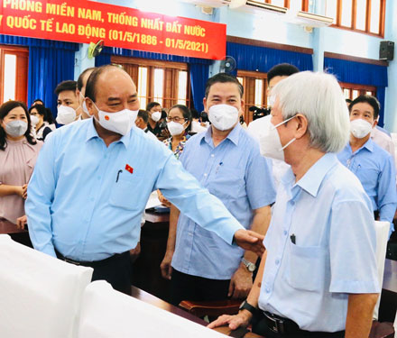 Tâm huyết của cử tri TP HCM gửi đến Quốc hội - Ảnh 1.