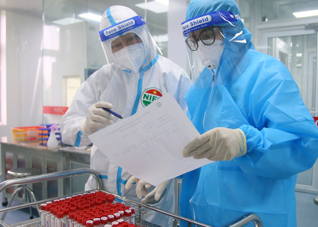 Bộ Y tế yêu cầu báo cáo giá bán test xét nghiệm SARS-CoV-2