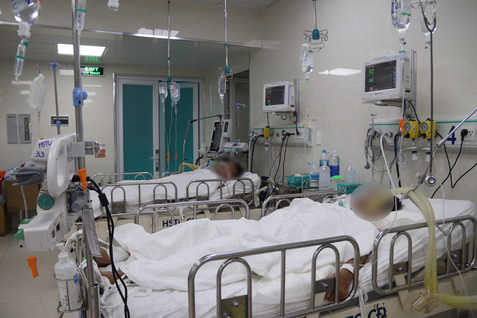Thận trọng khi sử dụng rượu không rõ nguồn gốc