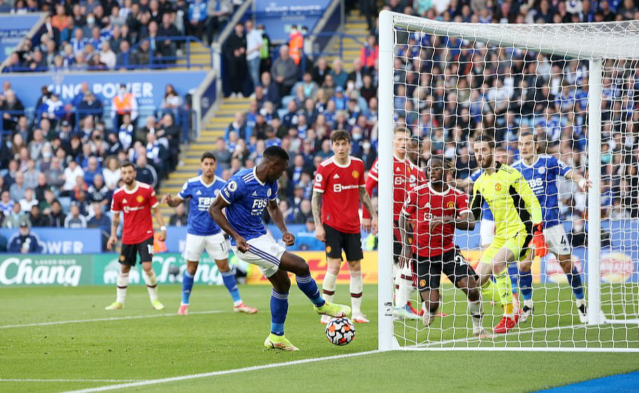 HLV Solskjaer thừa nhận đá kém, Man United thảm bại ở King Power - Ảnh 6.