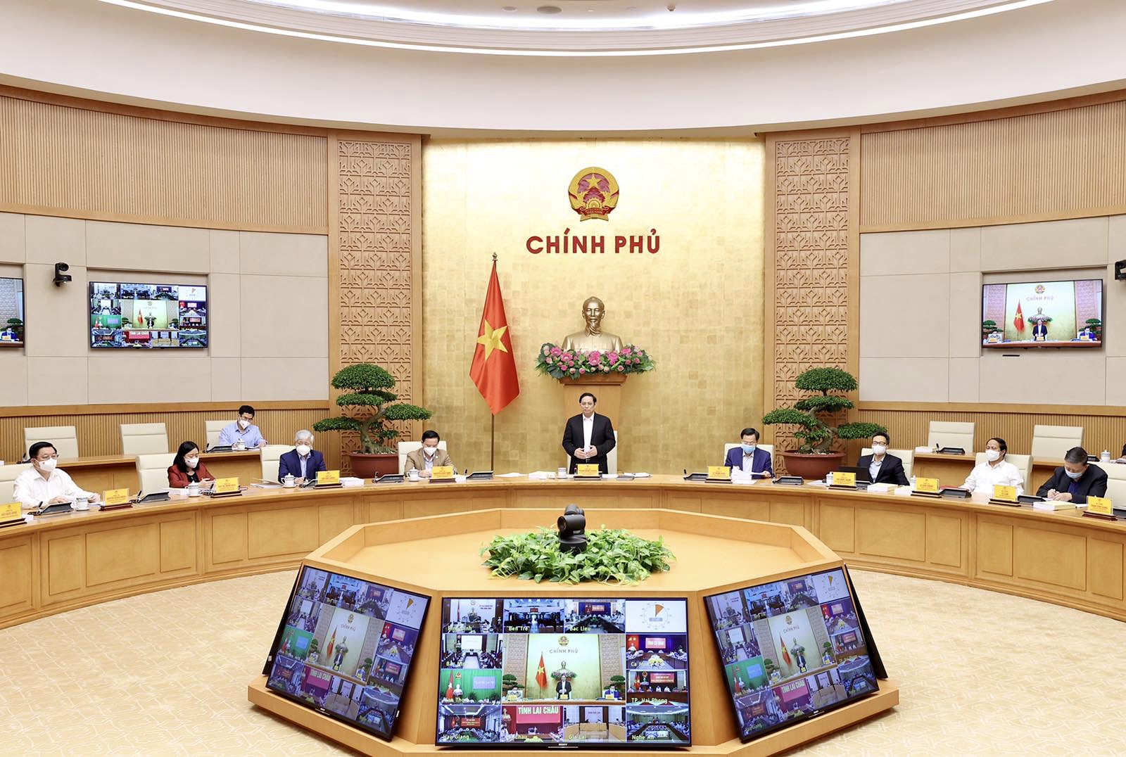 Thủ tướng: Triển khai Nghị quyết 128, cấp dưới phải phục tùng cấp trên - Ảnh 1.
