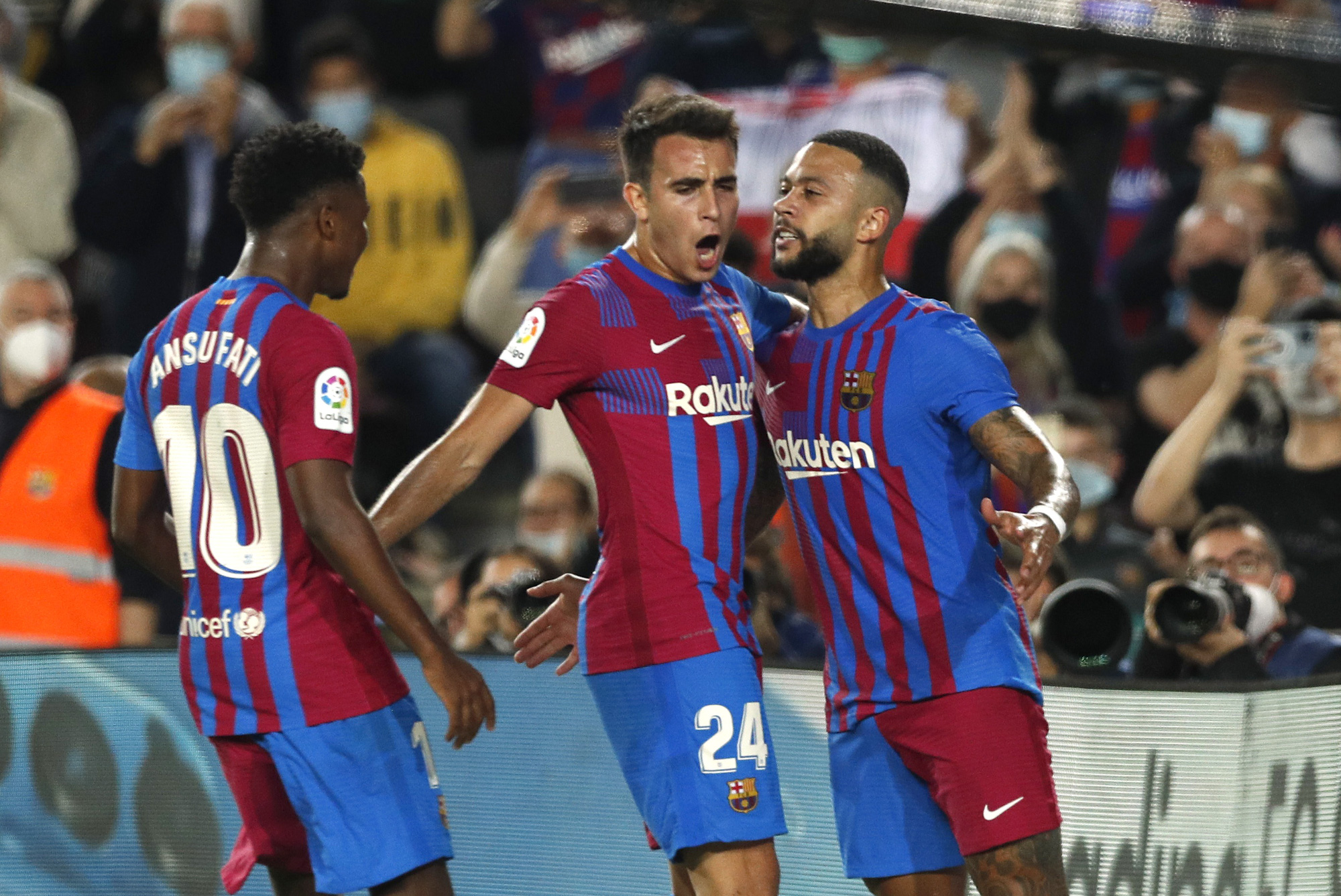 Thần đồng Fati t&aacute;i xuất, Barcelona đại ph&aacute; Valencia - Ảnh 6.
