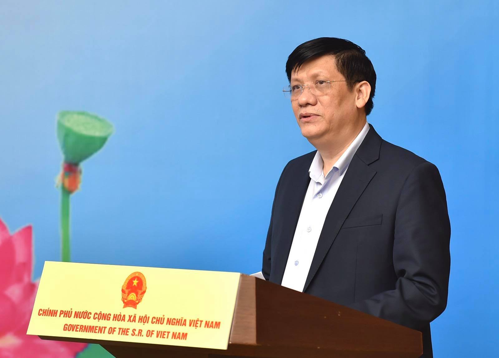 B&aacute;c sĩ Nguyễn L&acirc;n Hiếu đề nghị xo&aacute; bỏ khu c&aacute;ch ly tập trung, bệnh viện d&atilde; chiến - Ảnh 2.