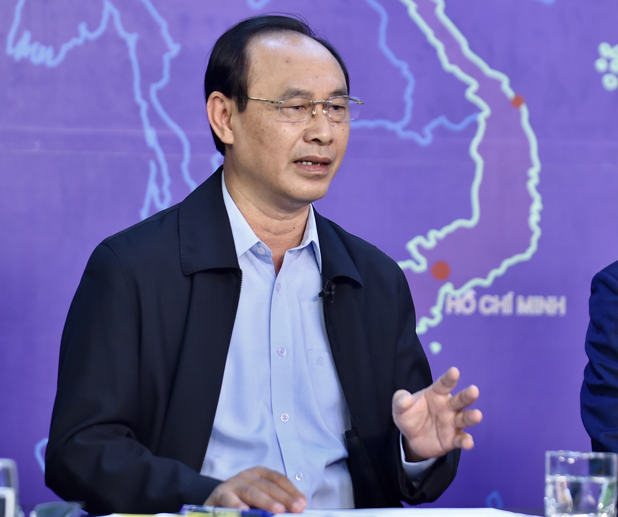 &Ocirc;ng Lưu B&igrave;nh Nhưỡng: Cần c&aacute;ch chức một số l&atilde;nh đạo kh&ocirc;ng tu&acirc;n thủ Nghị quyết 128 - Ảnh 1.