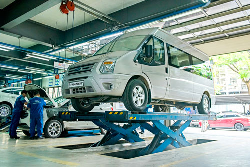 Hãng ôtô bảo dưỡng xe tại nhà