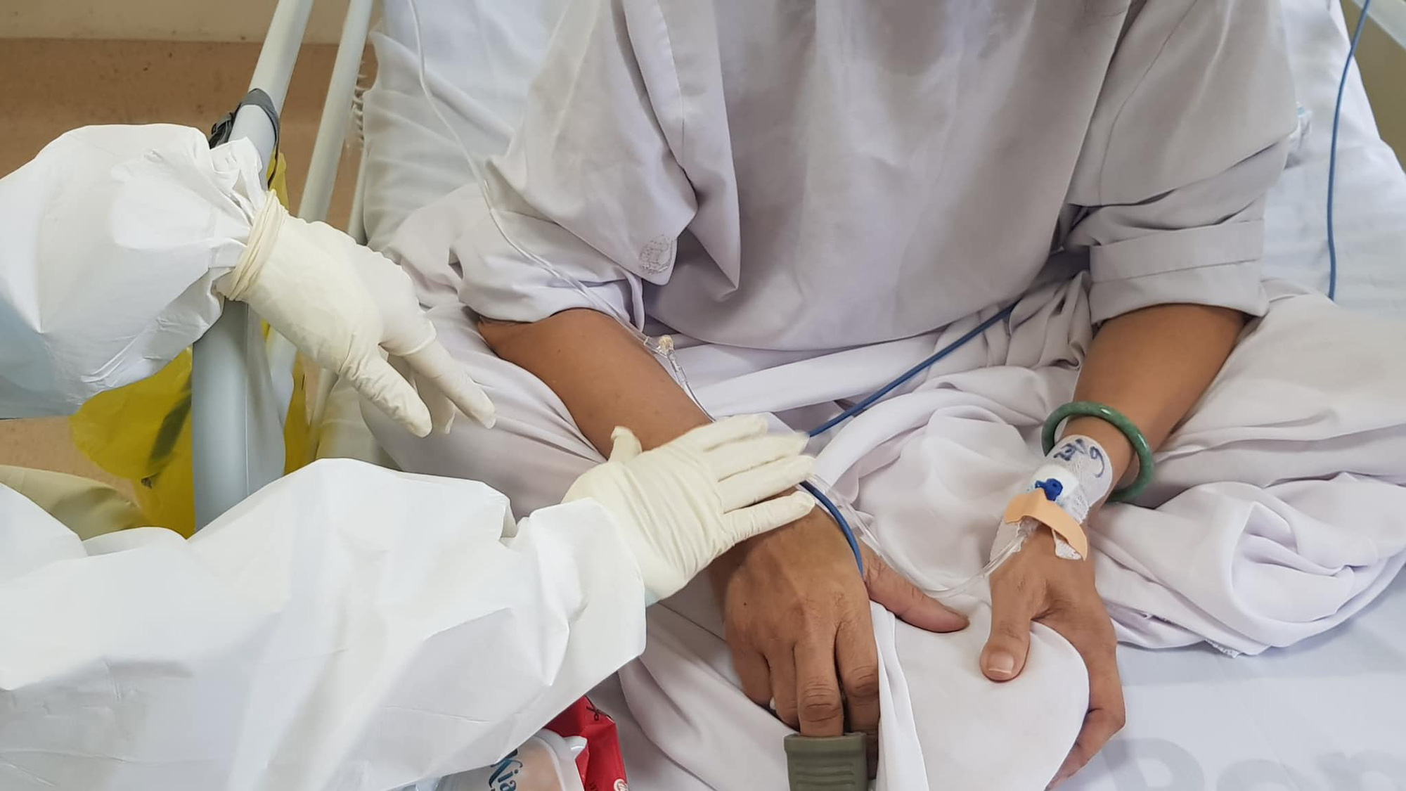 TP HCM: Tiêm hơn 10,5 triệu mũi vắc-xin phòng Covid-19, tiếp tục tiêm vét